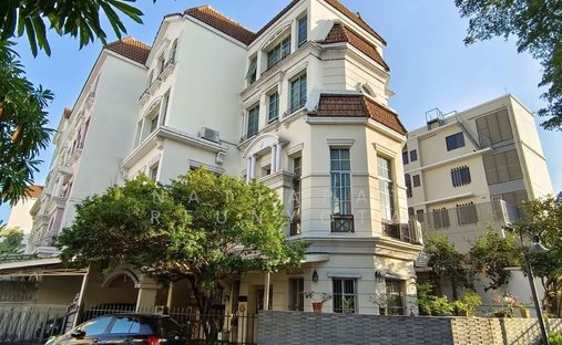 Haus in Bangkok, Bangkok, Thailand 1