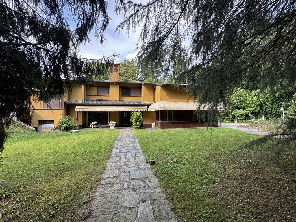 Villa in Carimate, Lombardy, Italy 1 - 18253612