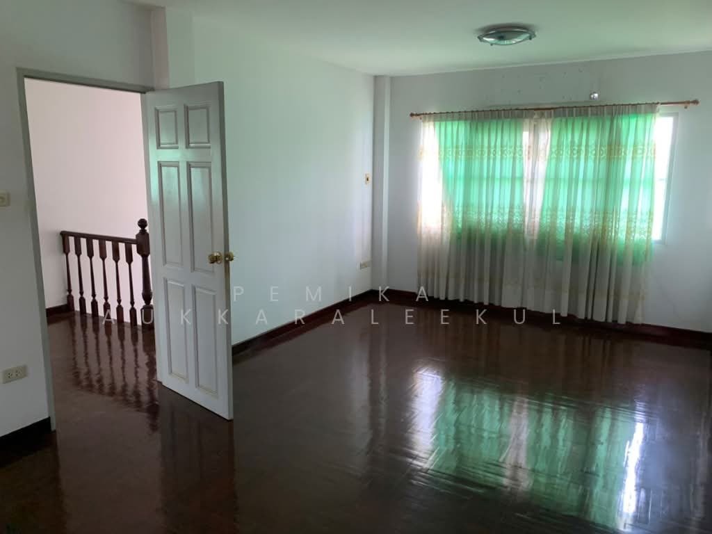 House in Lat Phrao, Bangkok, Thailand 4 - 18255464