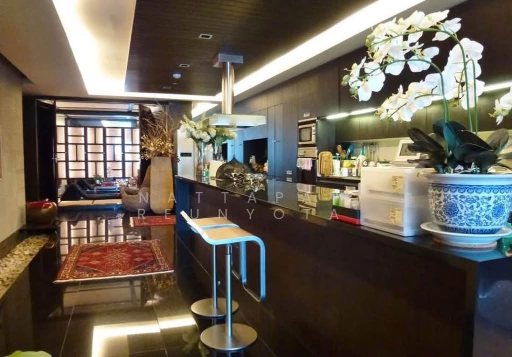Apartment in Bangkok, Krung Thep Maha Nakhon, Thailand 2 - 18252931