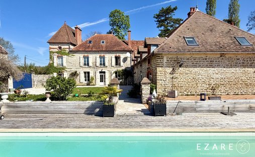 House in Vandenesse-en-Auxois, Bourgogne – Franche-Comté, France 1