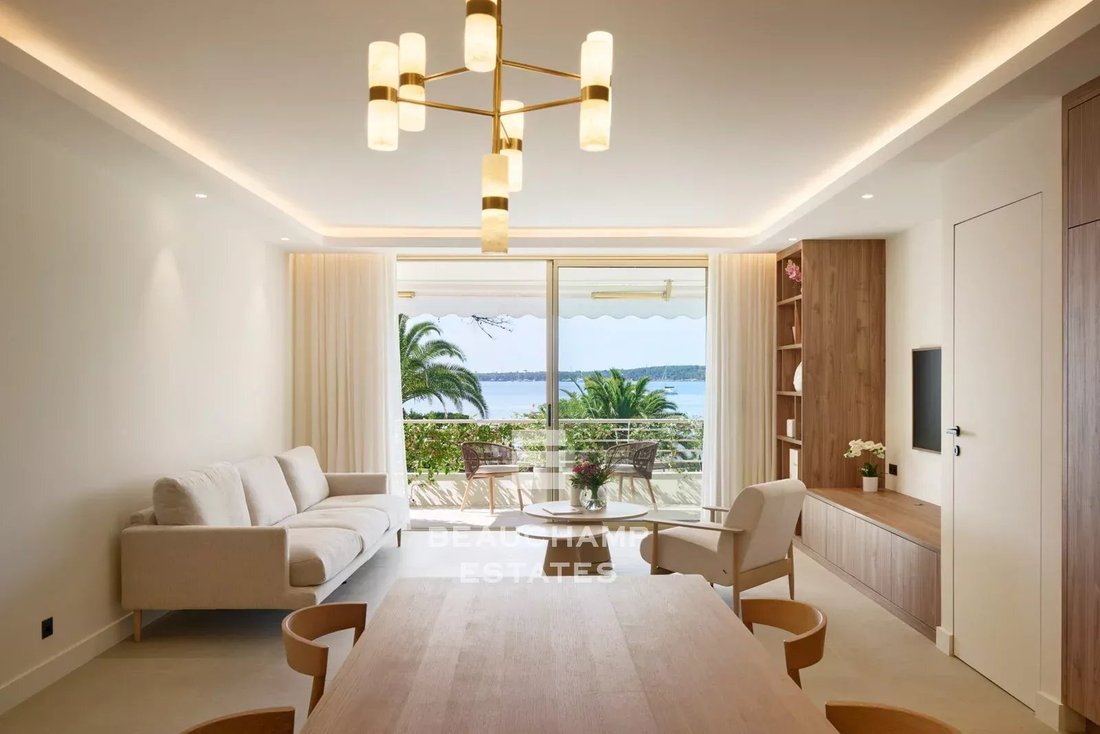 Apartment in Cannes, Provence-Alpes-Côte d'Azur, France 3 - 17134255