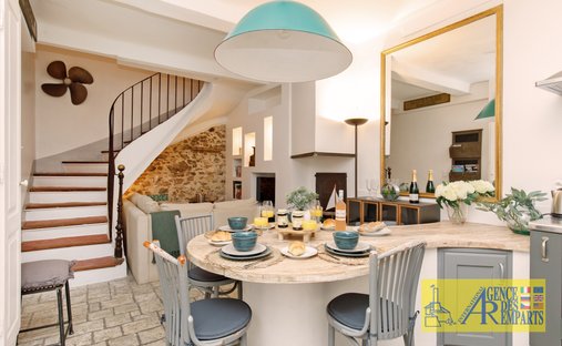House in Les Cougoulins-Rastines, Antibes, France 1
