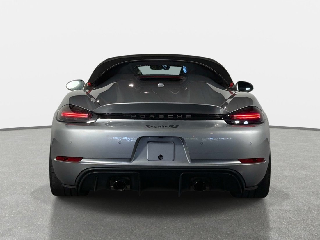 Cabriolet in Pompano Beach, FL, United States 4 - 18252343