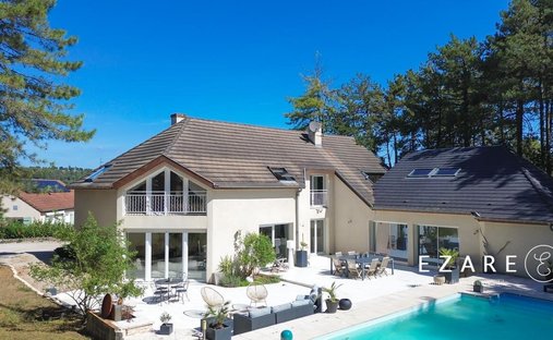 House in Grangier, Dijon, France 1