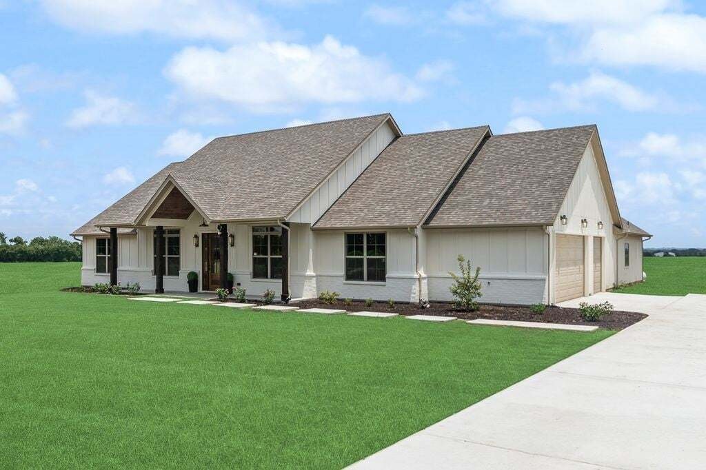 House in Van Alstyne, Texas, United States 4 - 18252498