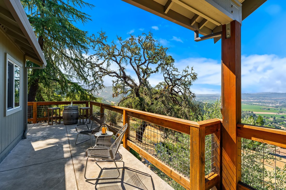 House in Cloverdale, California, United States 4 - 16278638