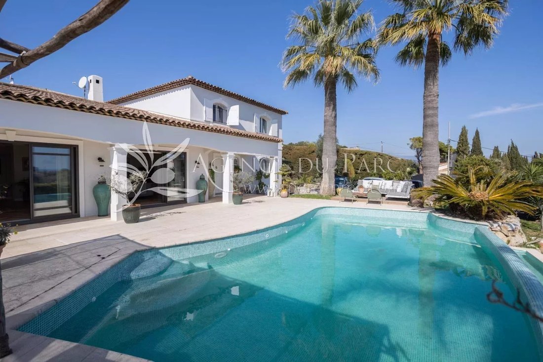 House in Vieille Ville, Antibes, France 2 - 15314171