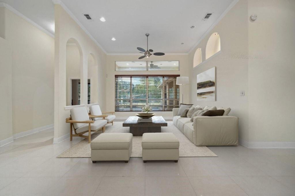 House in Brenham, Texas, United States 5 - 16509661