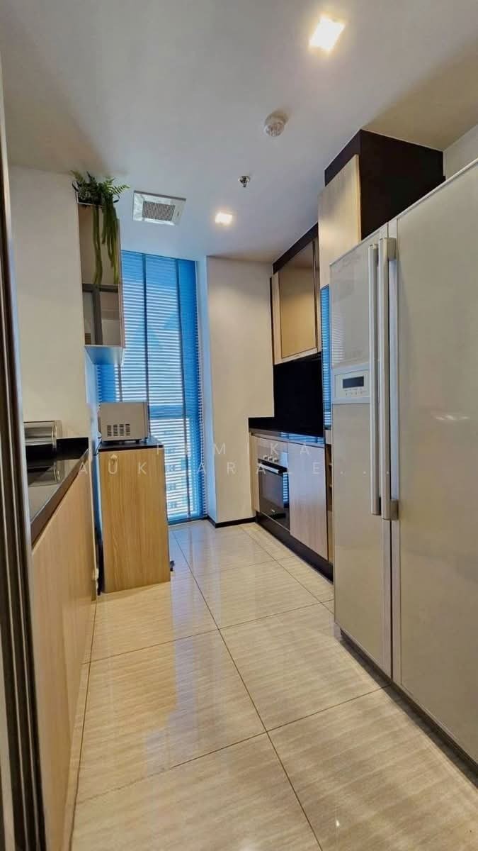 Condo in Thanon Phaya Thai, Bangkok, Thailand 5 - 18253237