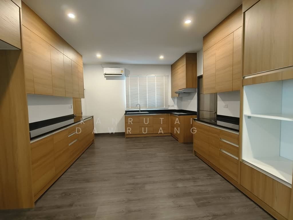 House in Phra Khanong Nuea, Bangkok, Thailand 5 - 18253312