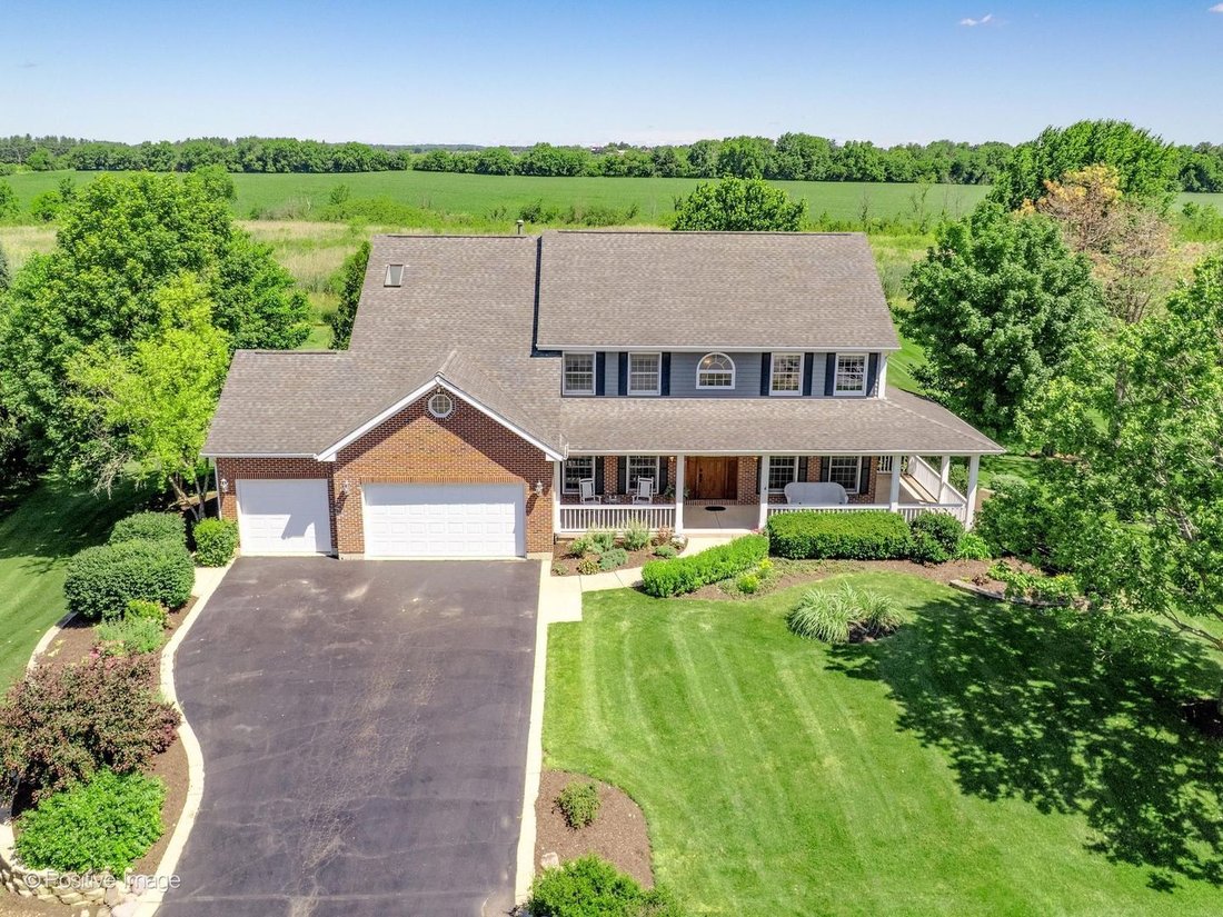 House in Batavia, Illinois, United States 1 - 18250962