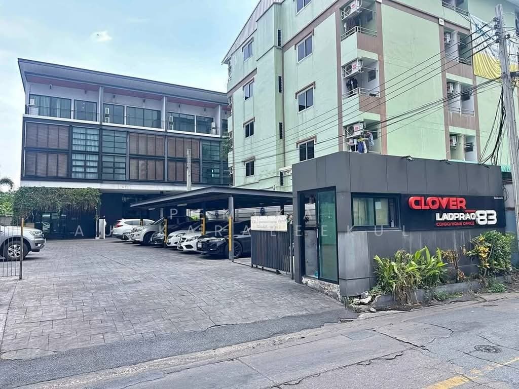Condo in Khlong Chaokhunsing, Bangkok, Thailand 2 - 18253020