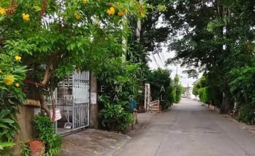Haus in Chan Kasem, Bangkok, Thailand 1