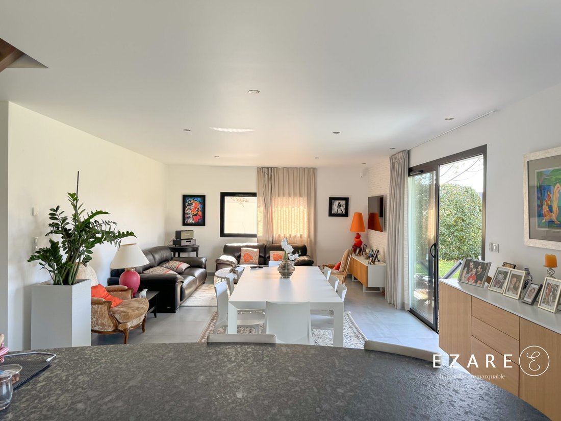 House in Daix, Bourgogne – Franche-Comté, France 2 - 17385326