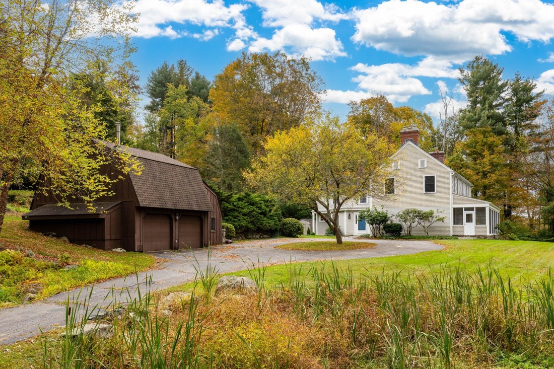 House in New Hartford, Connecticut, United States 3 - 18190197