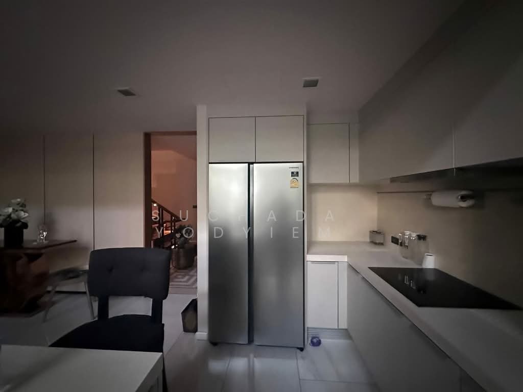 Townhouse in Bangkok, Krung Thep Maha Nakhon, Thailand 1 - 18253044