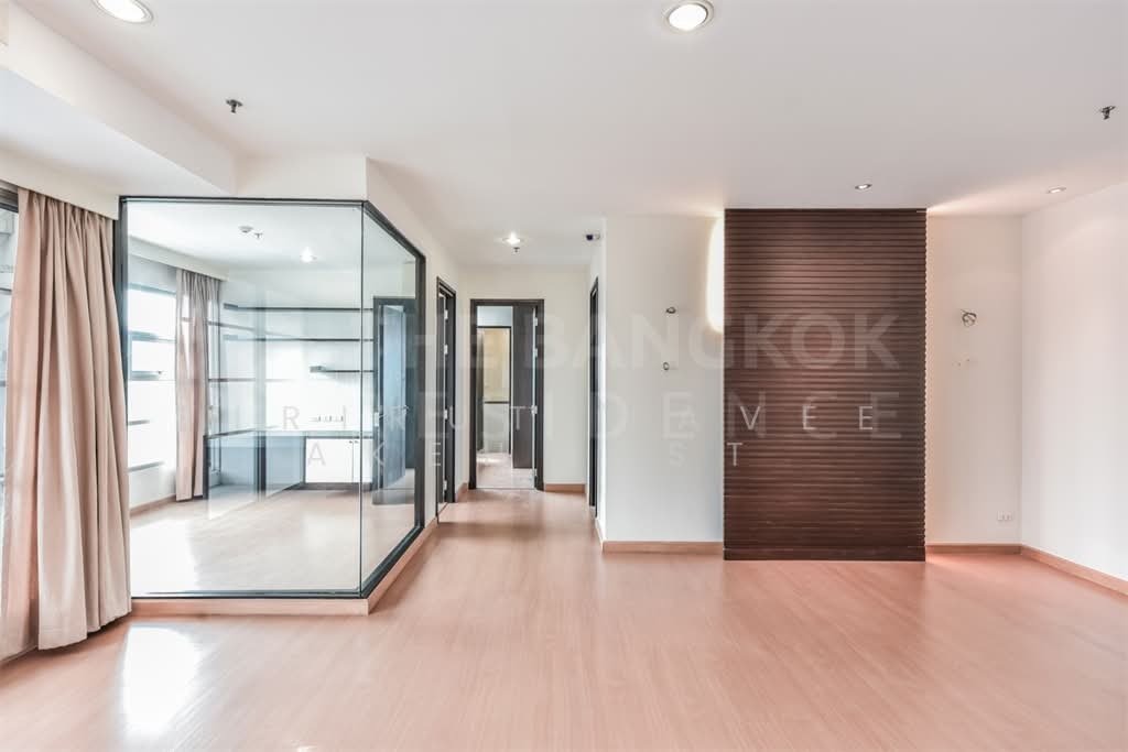 Condo in Thanon Phetchaburi, Krung Thep Maha Nakhon, Thailand 4 - 18252898