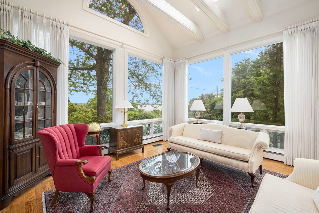 House in Barrington, Rhode Island, United States 5 - 18252040