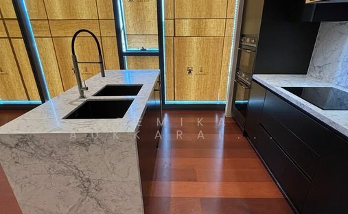 Condo in Bangkok, Krung Thep Maha Nakhon, Thailand 1