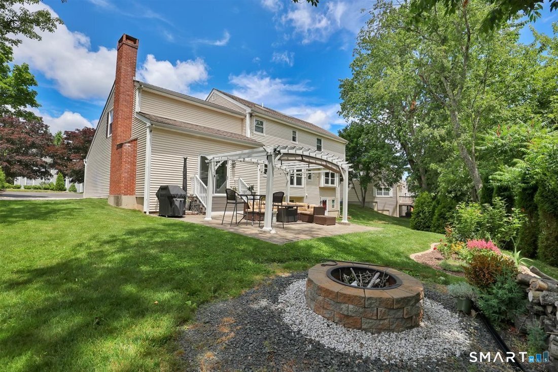 House in Middletown, Connecticut, United States 5 - 18254580