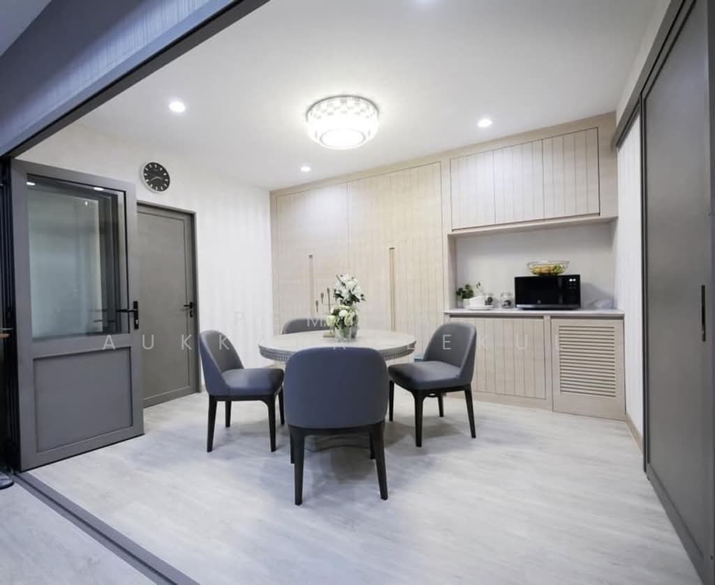 Townhouse in Bangkok, Krung Thep Maha Nakhon, Thailand 5 - 18252989