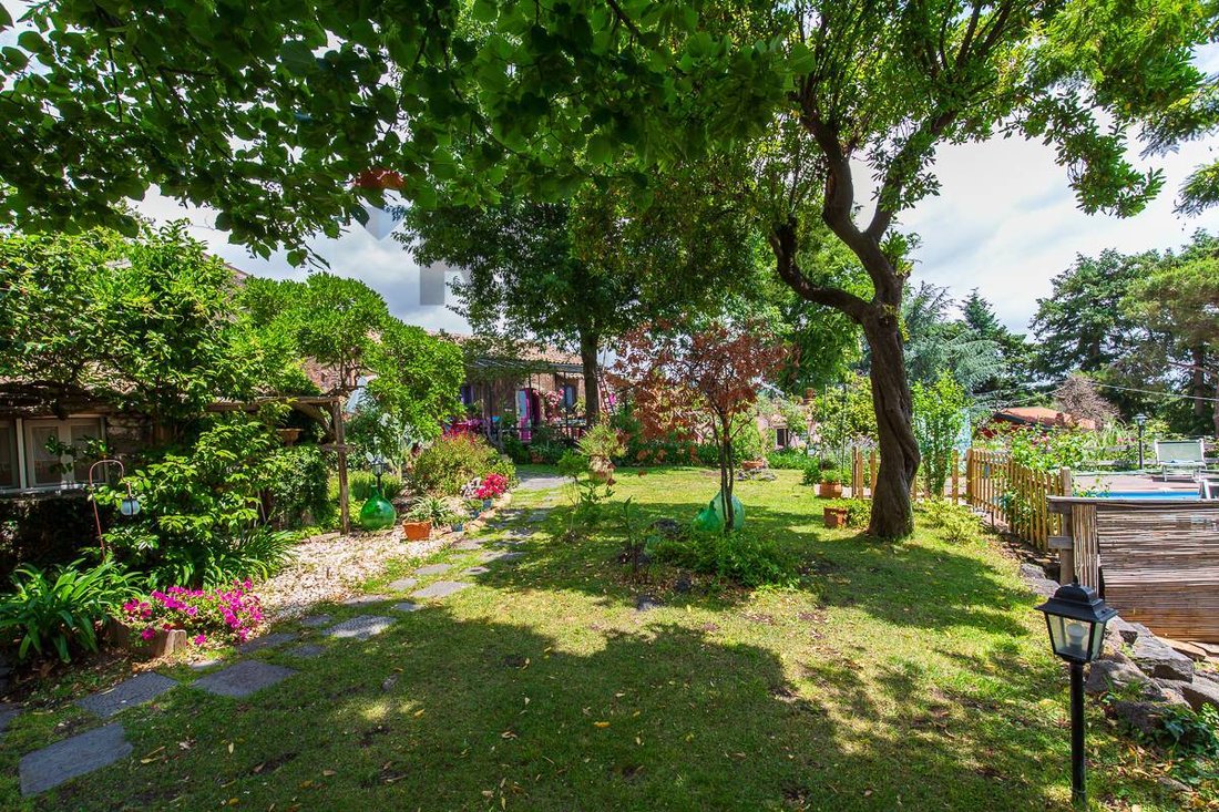 Villa in Trecastagni, Sicily, Italy 4 - 18256580