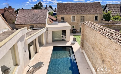 House in Vieux Village, Fontaine-les-Dijon, France 1