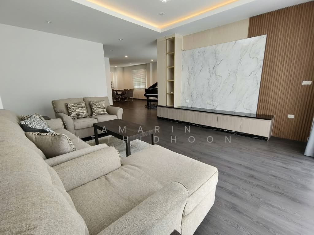 House in Phra Khanong Nuea, Bangkok, Thailand 2 - 18256057