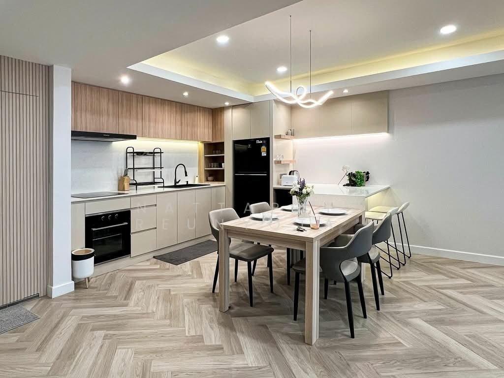 Townhouse in Bangkok, Krung Thep Maha Nakhon, Thailand 3 - 18253145