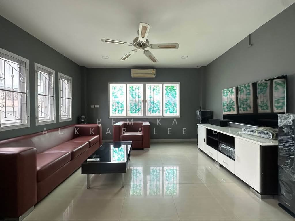House in Lat Phrao, Bangkok, Thailand 4 - 18253010
