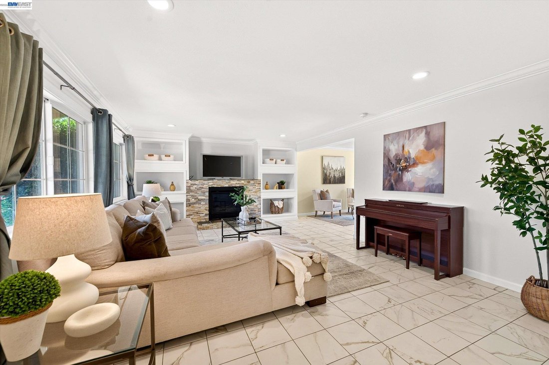 House in Pleasanton, California, United States 4 - 18253875