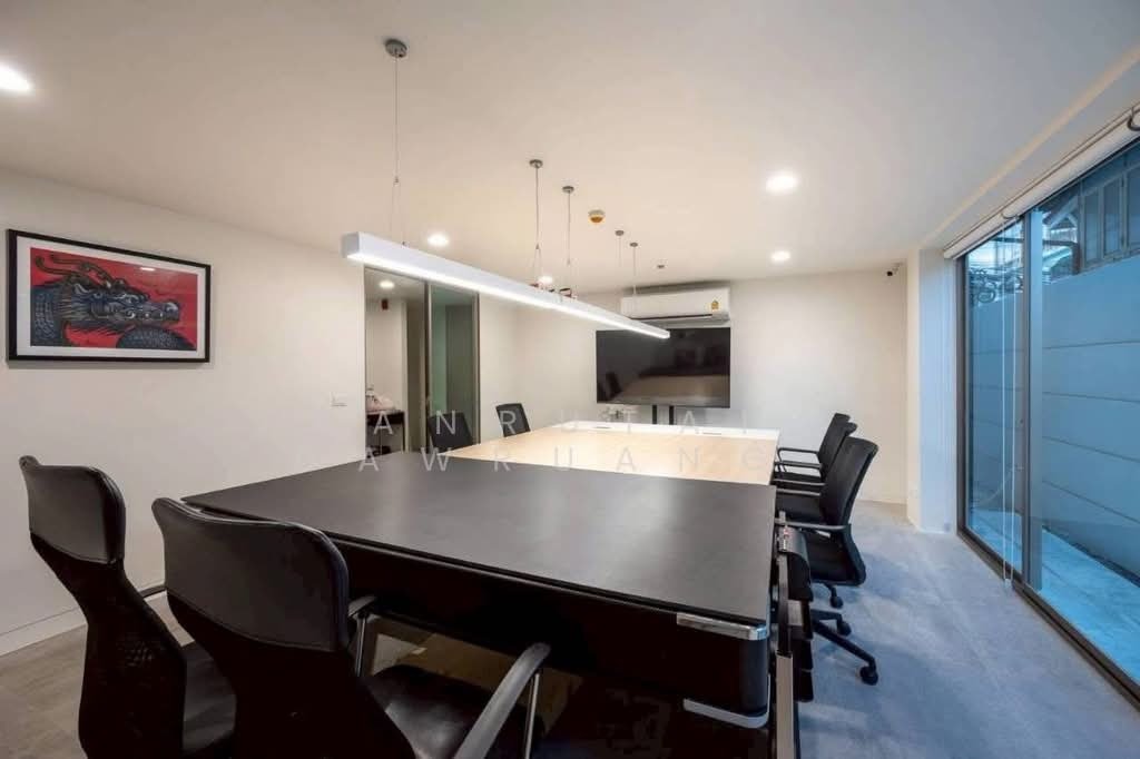 Townhouse in Samsen Nai, Bangkok, Thailand 5 - 18253111