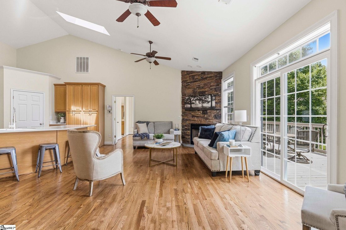House in Laurens, South Carolina, United States 5 - 18250031