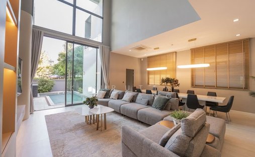 House in Suan Luang, Bangkok, Thailand 1