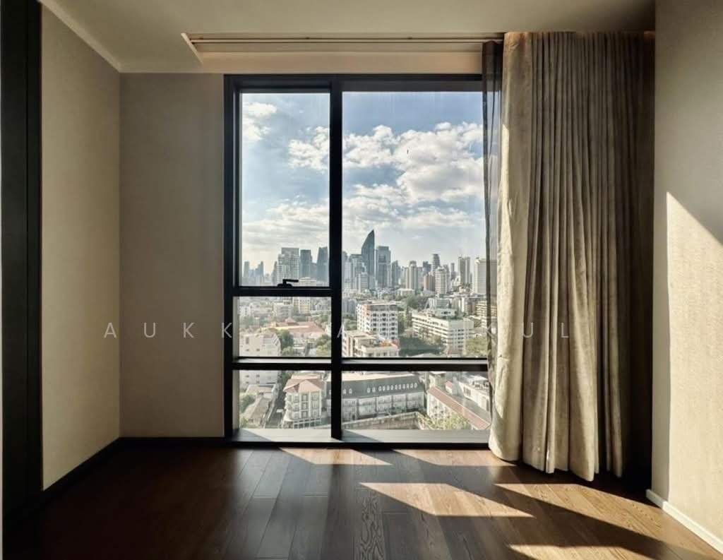Condo in Watthana, Krung Thep Maha Nakhon, Thailand 1 - 18253006