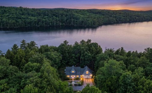 House in Fayette, Maine, United States 1