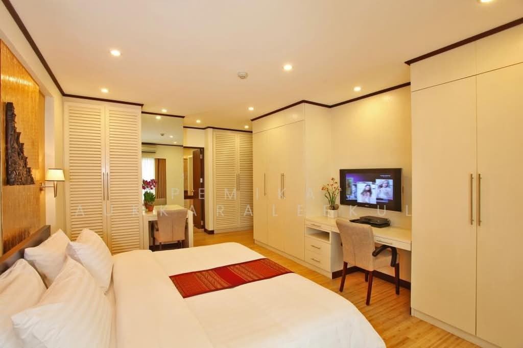 Condo in Khlong Toei, Krung Thep Maha Nakhon, Thailand 5 - 18255692