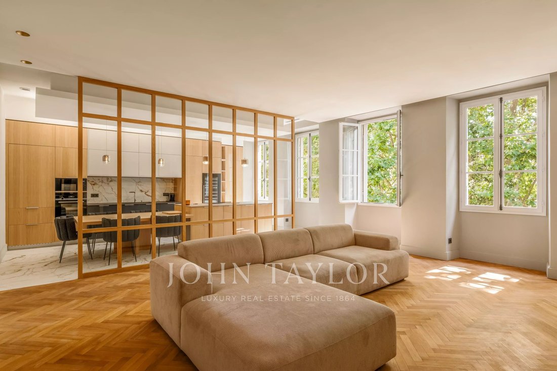 Apartment in Hôtel de Ville-Quinconce-Saint Seurin-Fondaudège, Bordeaux, France 1 - 18252216