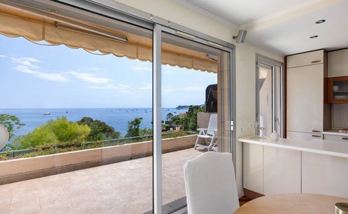 Apartment in Cabbe-Saint Roman, Roquebrune-Cap-Martin, France 1