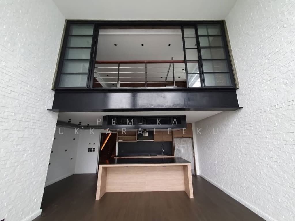 Condo in Phra Khanong Nuea, Bangkok, Thailand 2 - 18255022