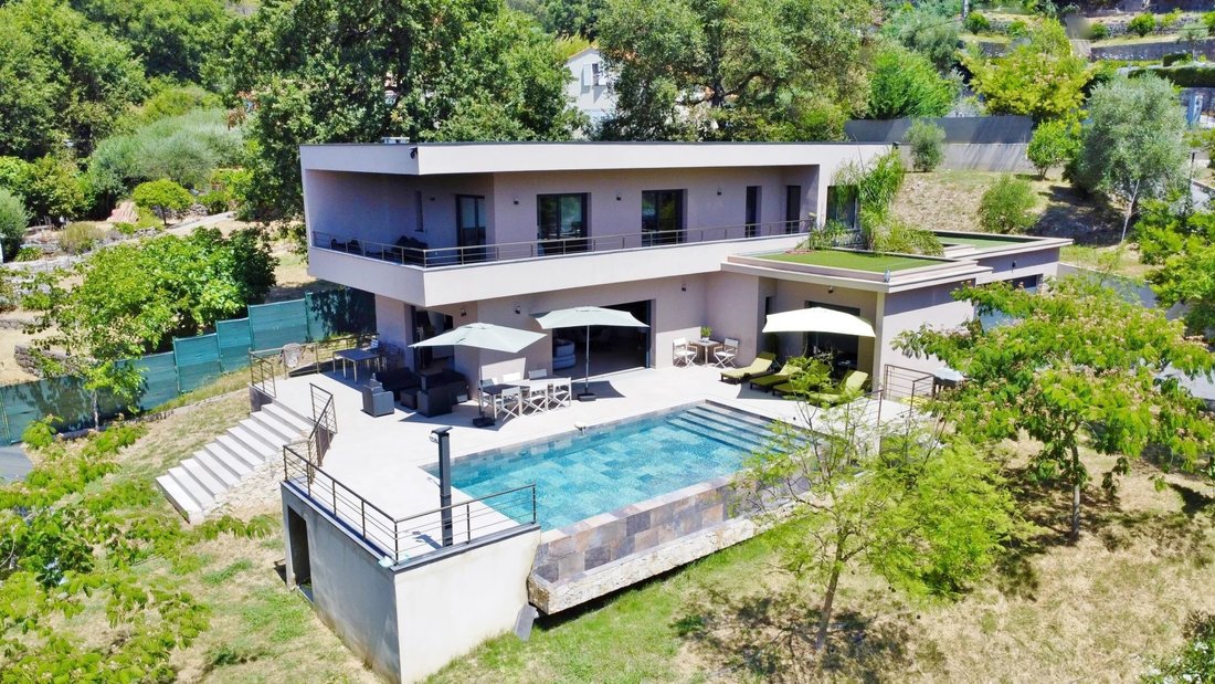 Villa in Vallée Verte-Issarts-Vignasses, Biot, France 1 - 18253384