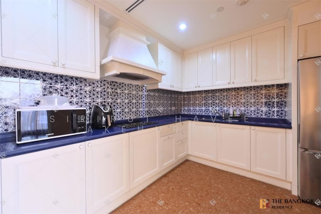 Condo in Phra Khanong Nuea, Bangkok, Thailand 2 - 18252864