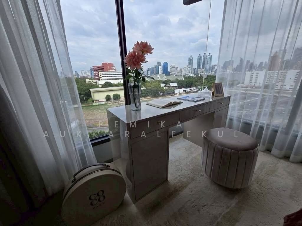 Condo in Khlong Toei, Krung Thep Maha Nakhon, Thailand 1 - 18255929