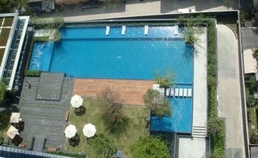 Condo in Bangkok, Krung Thep Maha Nakhon, Thailand 1
