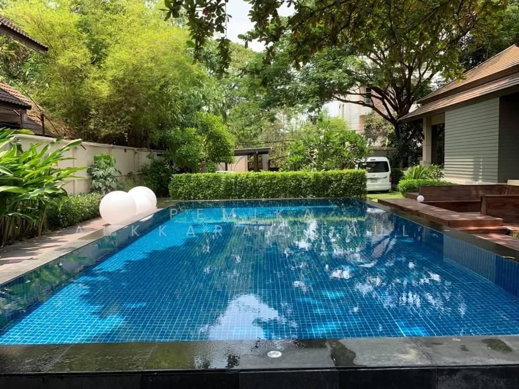 House in Bangkok, Krung Thep Maha Nakhon, Thailand 1 - 18256061