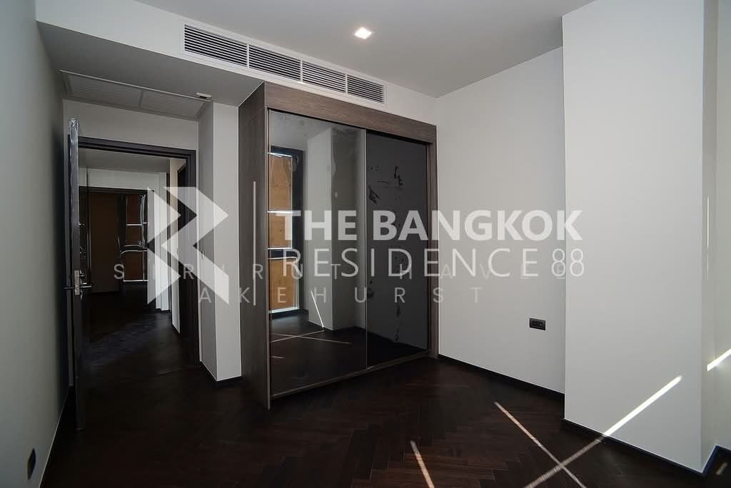 Condo in Phaya Thai, Krung Thep Maha Nakhon, Thailand 4 - 18252739