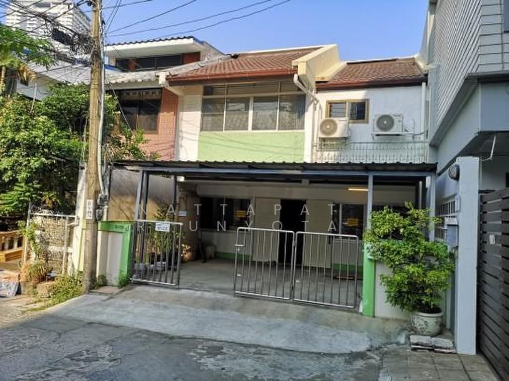 Townhouse in Bangkok, Krung Thep Maha Nakhon, Thailand 5 - 18252935