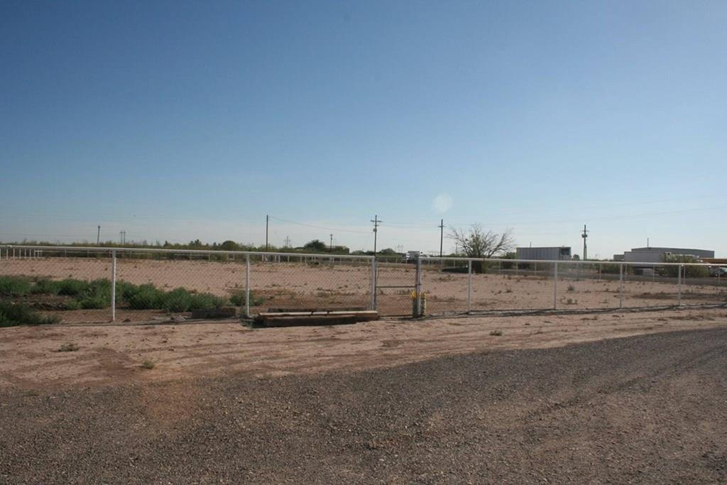 Fort Stockton, Texas, United States 3 - 18257221