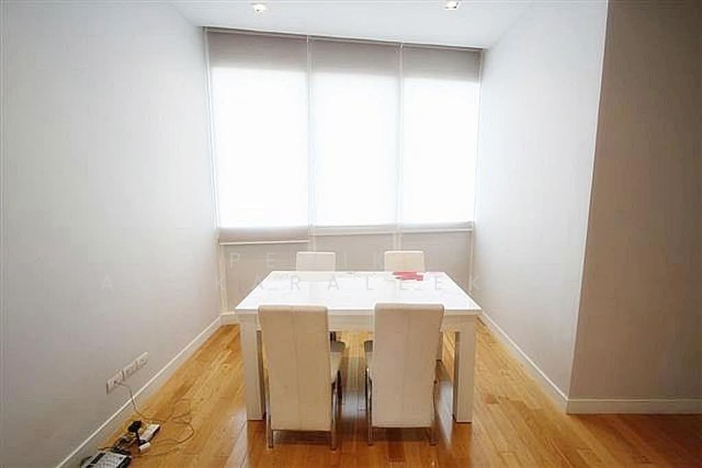 Condo in Khlong Toei, Krung Thep Maha Nakhon, Thailand 5 - 18255978